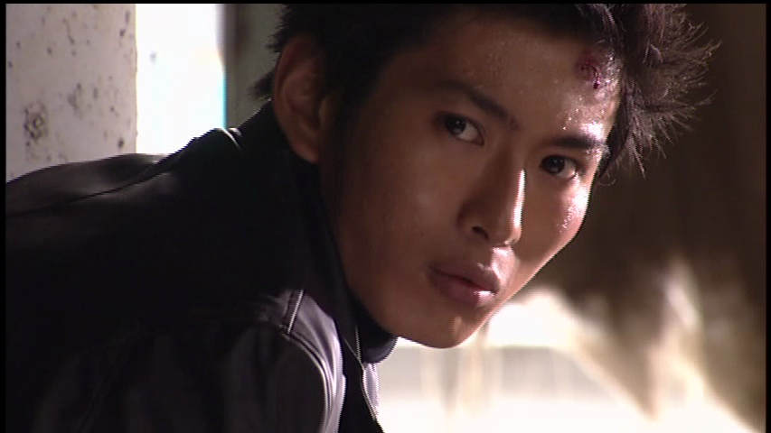 仮面ライダー龍騎感想１１話 謎の無人電車 秋山蓮が記憶喪失 アニメ魔法少女思い出ブログ